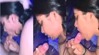 Hot Desi Girl Blowjob | ViralKand