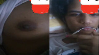 Desi Girl Shows Boobs On VC | ViralKand