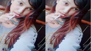 Desi Girl Shows For Lover | ViralKand