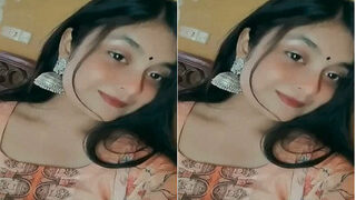 Desi Girl Shows Her Big Boobs | ViralKand