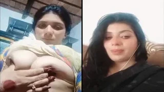 Paki Wife Shows Her Boobs And Pussy | ViralKand