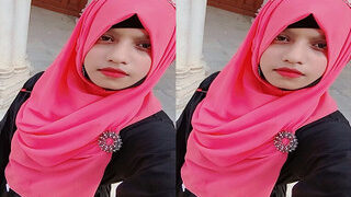 Cute Desi Girl Shows Boobs | ViralKand