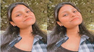 Desi Girl Shows Her Boobs | ViralKand