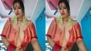 Horny Desi Bhabhi Shows Her Boobs And Pussy Part 1 | ViralKand