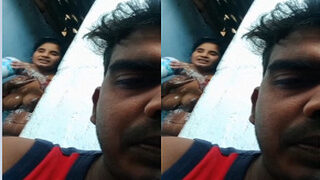 Desi Wife Bathing | ViralKand