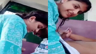 Cute Desi Girl Blowjob | ViralKand