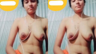 Desi Girl Shows Boobs | ViralKand