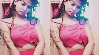 Desi Girl Shows Her Boobs | ViralKand