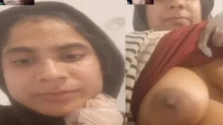 Naughty Girlfriend Cute Boob Show On Video Call | ViralKand