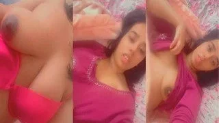 Desi Girl Shows Boob | ViralKand