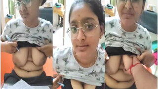 Desi Mallu Bhabhi Shows Pussy | ViralKand