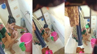 Sexy Desi Wife Bathing | ViralKand