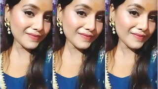 Cute Desi Girl Pressing Her Boobs | ViralKand