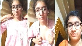 Horny Desi Girl Fingering Part 2 | ViralKand