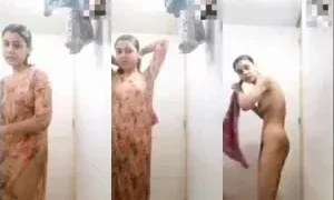 Horny Desi Girl Masturbating And Shows Nude Body Part 5 | ViralKand