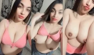 Sexy Desi Girl Play With Her Boobs | ViralKand