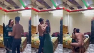 Sexy Desi Cheating Wife Blowjob And Fucking With Lover | ViralKand